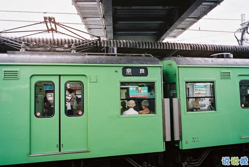 戀愛中的唯美心情說說帶圖片 遇到對的人感到幸福的說說9