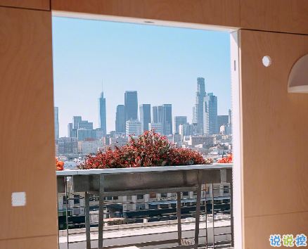 生活很苦很累的個(gè)性說說配圖 一個(gè)人撐得好辛苦經(jīng)典說說帶圖片11