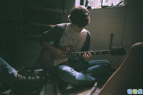 關(guān)于成長和青春的個(gè)性說說 很成熟很現(xiàn)實(shí)的個(gè)性說說1