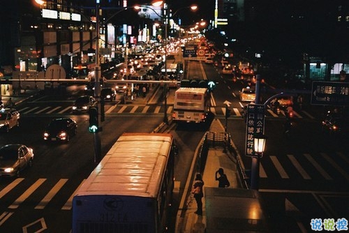 值得收藏的人生大道理勵(lì)志說說帶圖片 好聽的激勵(lì)人心的說說配圖3