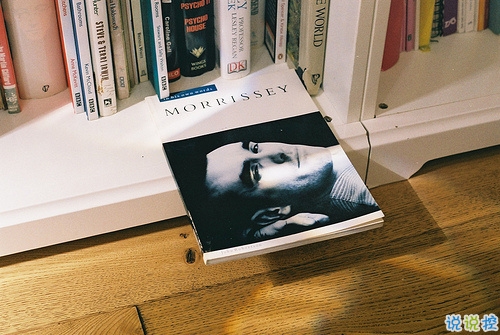 愛(ài)情破碎的悲傷說(shuō)說(shuō)帶圖片 讓人痛苦的愛(ài)情說(shuō)說(shuō)配圖7