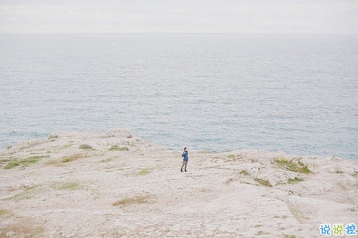 一顆心已經(jīng)傷痕累累的愛情說(shuō)說(shuō) 不敢再相信愛情的悲傷說(shuō)說(shuō)20195