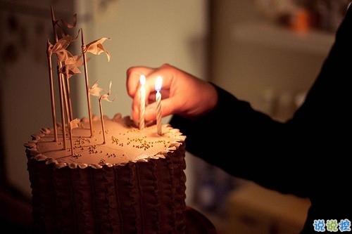 朋友圈曬美食的搞笑說說帶圖片 關(guān)于吃貨的說說簡短精辟20196