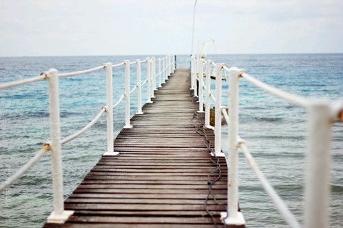 2018發(fā)朋友圈的精辟心情說說帶圖片 朋友圈轉(zhuǎn)發(fā)過萬的說說配圖9