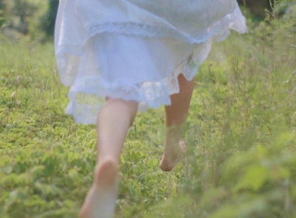 愛(ài)情中的甜蜜小句子 喜歡一個(gè)人的文藝小清新說(shuō)說(shuō)帶圖片2