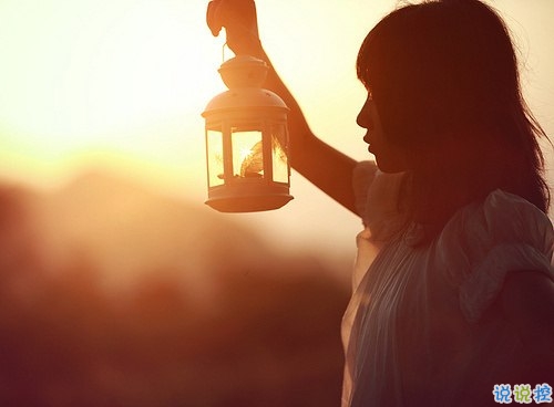 2018失落傷感后的圖片說說 帶有治愈系的傷感說說配圖6