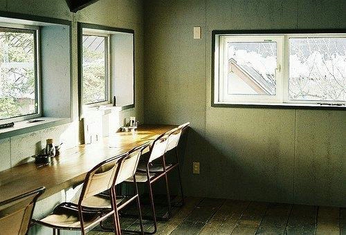 一行行打動(dòng)我們內(nèi)心的超唯美的現(xiàn)代詩(shī)和圖片精選7