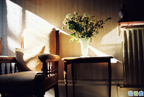 愛(ài)情破碎的悲傷說(shuō)說(shuō)帶圖片 讓人痛苦的愛(ài)情說(shuō)說(shuō)配圖15