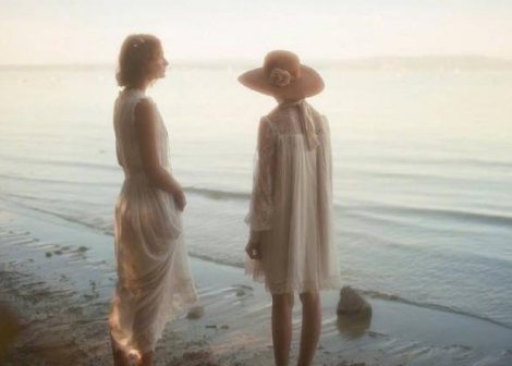 那些讓你聽到忍不住哭泣的經(jīng)典歌詞圖片說(shuō)說(shuō)8