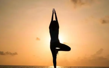 愛情傷感的句子看了都想流眼淚 句句說到心坎2