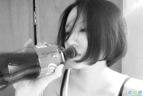 一句話經(jīng)典愛情說說帶圖片 長大后我們都得學(xué)會的愛情哲理1