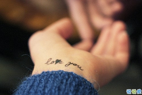 最新微博說(shuō)說(shuō)大全簡(jiǎn)單一句話心情 即使人潮擁擠也期待不期而遇2