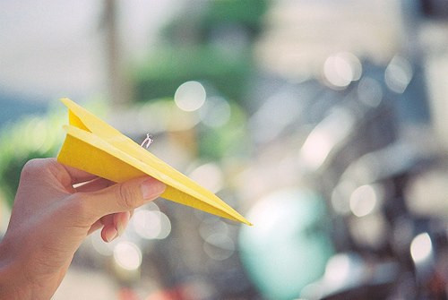 一行行打動(dòng)我們內(nèi)心的超唯美的現(xiàn)代詩(shī)和圖片精選12