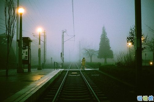 2018晚安心語(yǔ)睡前一句暖心的說(shuō)說(shuō) 晚安心語(yǔ)致自己的一句話說(shuō)說(shuō)2