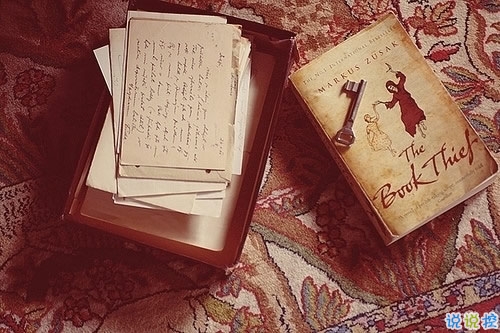 心情低落時發(fā)的經(jīng)典說說有點文藝的說說 感到無聊煩躁時發(fā)的說說1