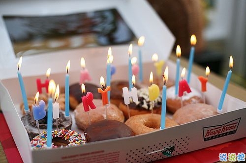 那些讓你欲罷不能的土味雷人情話說(shuō)說(shuō) 落葉歸根你歸我1