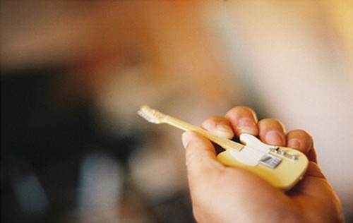 你們當(dāng)年是因?yàn)槭裁炊x擇的如今的大學(xué)呢？2