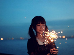 最新qq個(gè)性說(shuō)說(shuō)霸氣女生 做膩了仙女想做先生的夫人