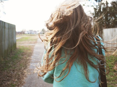 很成熟很現(xiàn)實(shí)的一段話經(jīng)典說(shuō)說(shuō) 寫(xiě)給90后00后的成熟現(xiàn)實(shí)的生活說(shuō)說(shuō)