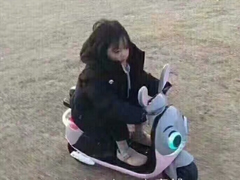 超有自信的搞笑說說短語：兒女情長(zhǎng)，很影響大哥行走江湖