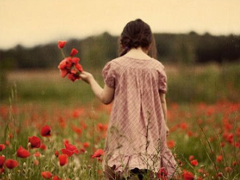 被愛(ài)情害成重傷的傷感說(shuō)說(shuō) 一顆心已經(jīng)完全破碎了的難過(guò)