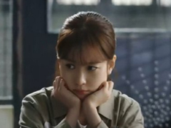 愛情中流過的眼淚傷感說說語(yǔ)錄大全 你是我用盡全力卻靠不近的夢(mèng)