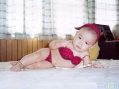 搞笑的說說段子：你說一句操，我就在心里默默為你鋪好了床