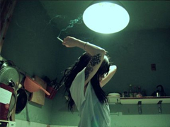 傷感愛情說說一個人的愛情很難過 特別傷感的愛情說說深夜默默哭泣