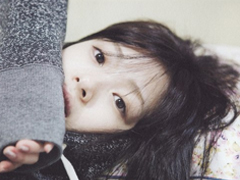 文字控偏愛的治愈系溫暖說說帶圖片 我與世界只差一個(gè)你