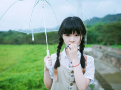 戀愛中只有自己知道的小情緒句子帶圖片 我見過銀河但我仍只愛你這一顆星