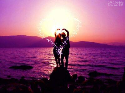 戀愛說說圖片大全：春風(fēng)十里不如你，不負(fù)青春不負(fù)你