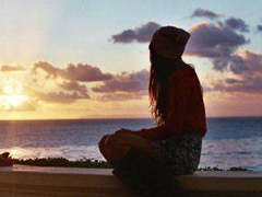 適合深夜心情不好孤獨(dú)寂寞時(shí)候發(fā)的圖片說(shuō)說(shuō) 喜歡你是一場(chǎng)漫長(zhǎng)的失戀