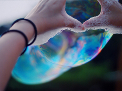 關(guān)于青春成長的傷感句子 那些很傷痛的青春疼痛句子