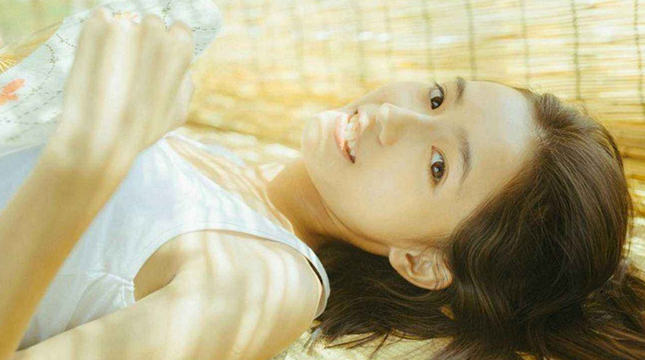 一瞬間能擊中你的唯美句子 ?傾我一生一世換取歲月靜好