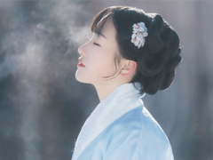 傷感詩意古風(fēng)句子關(guān)于愛情 唯美到心碎的古風(fēng)句子值得點贊