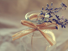 心里有苦的傷感說說泣不成聲 人心被傷了的難過說說