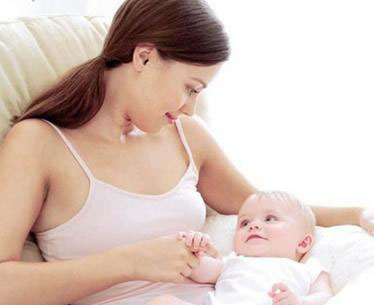 坐月子期間老是口渴是正?，F(xiàn)象嗎     坐月子口渴怎么補水