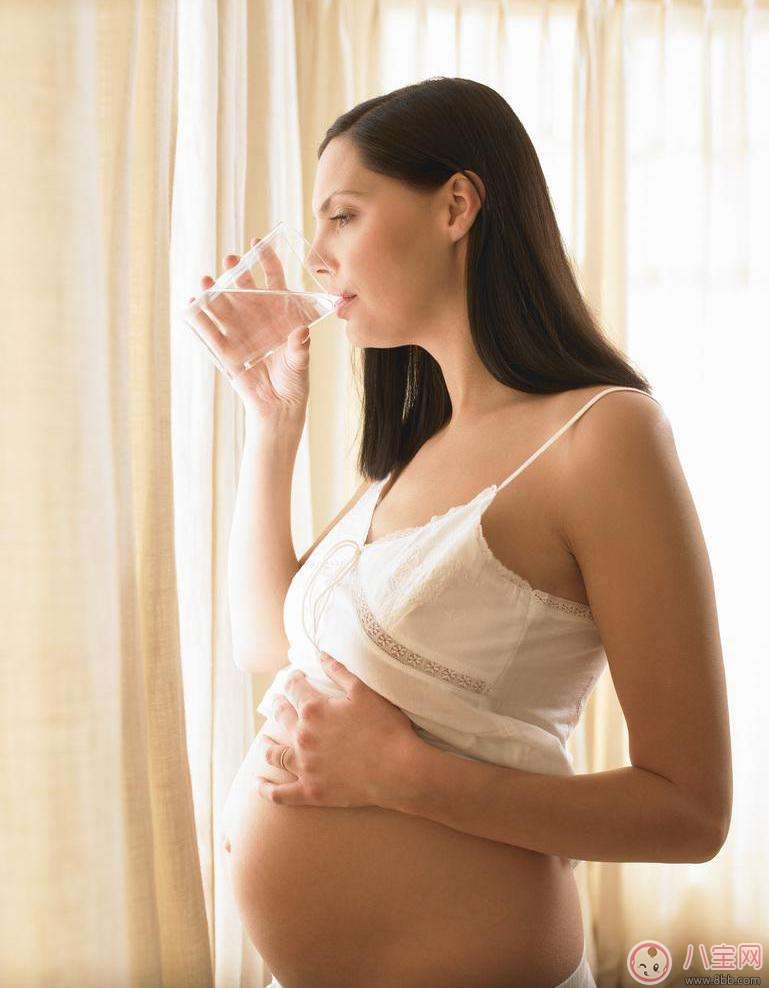 懷孕長(zhǎng)痘痘生男孩嗎？生男生女正確解說(shuō)