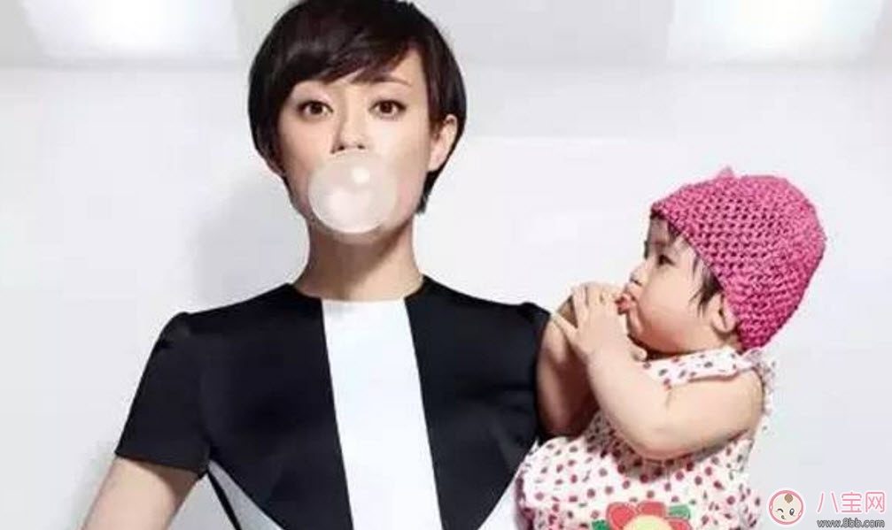 孕婦長(zhǎng)發(fā)好還是短發(fā)好 長(zhǎng)頭發(fā)會(huì)阻礙胎兒對(duì)營(yíng)養(yǎng)的吸收嗎 孕婦長(zhǎng)發(fā)好還是短發(fā)好 長(zhǎng)頭發(fā)會(huì)阻礙胎兒對(duì)營(yíng)養(yǎng)的吸收嗎