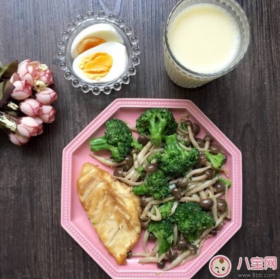女性備孕吃什么養(yǎng)卵泡 女性備孕食譜 女性備孕吃什么養(yǎng)卵泡 女性備孕食譜