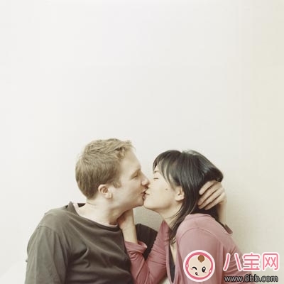 2017國(guó)際接吻日 十二星座的接吻方式有你嗎