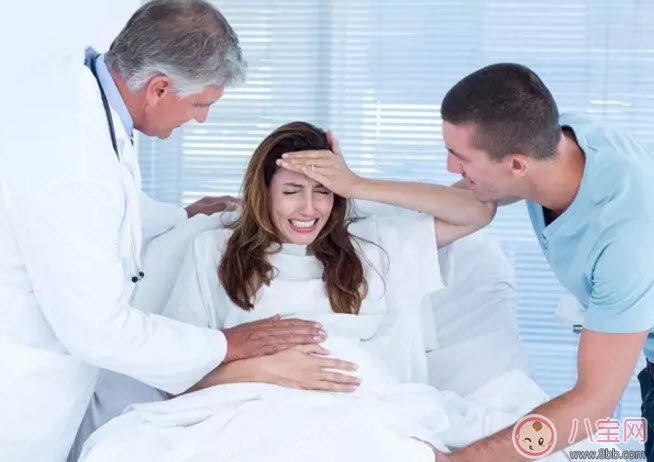 為什么寶寶過了預產期還沒出生 過了預產期寶寶還有多少天出生