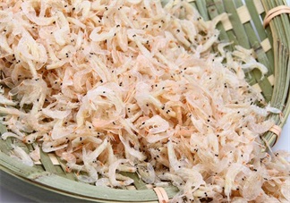 原來(lái)大多數(shù)準(zhǔn)媽媽的補(bǔ)鈣方法都錯(cuò)了 懷孕補(bǔ)鈣還是得靠鈣片