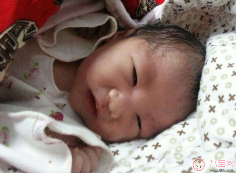 媽媽第一次看到自己生的寶寶是什么感覺