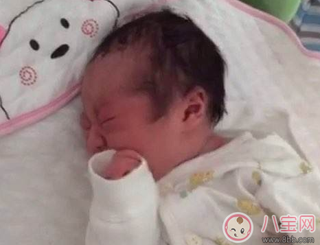 媽媽第一次看到自己生的寶寶是什么感覺