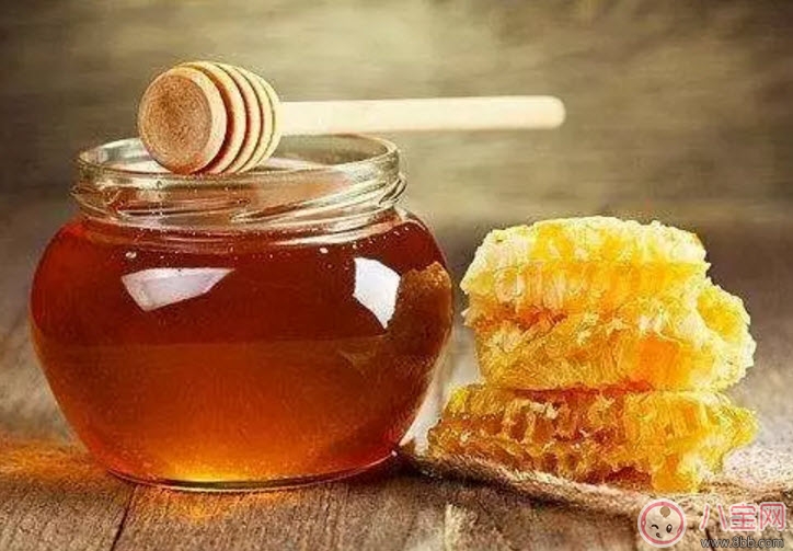 孕婦秋燥怎么調(diào)理吃什么好 孕婦秋燥如何護理皮膚