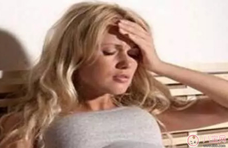 孕早期頭暈怎么回事 孕婦孕早期頭暈對胎兒有影響嗎 孕早期頭暈怎么回事 孕婦孕早期頭暈對胎兒有影響嗎