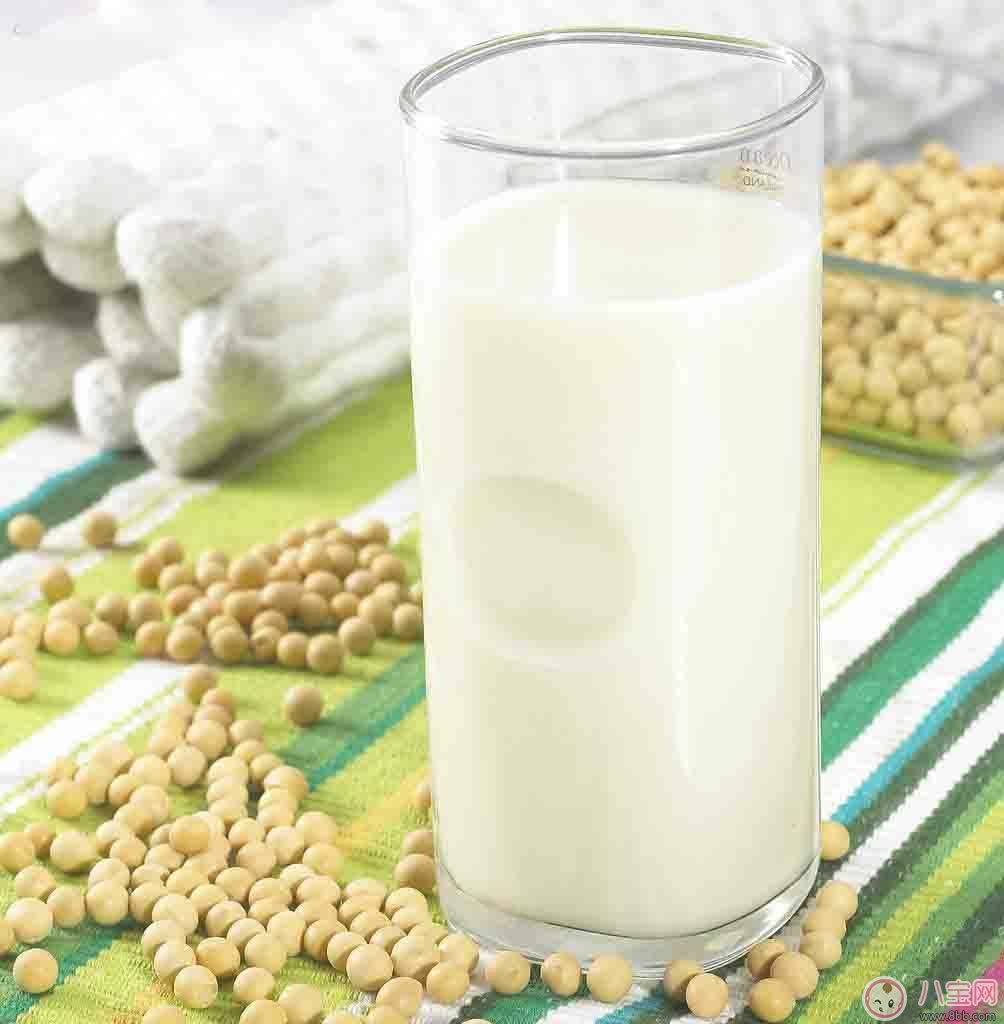 孕期能喝豆?jié){嗎   喝豆?jié){會(huì)引起寶寶濕疹嗎