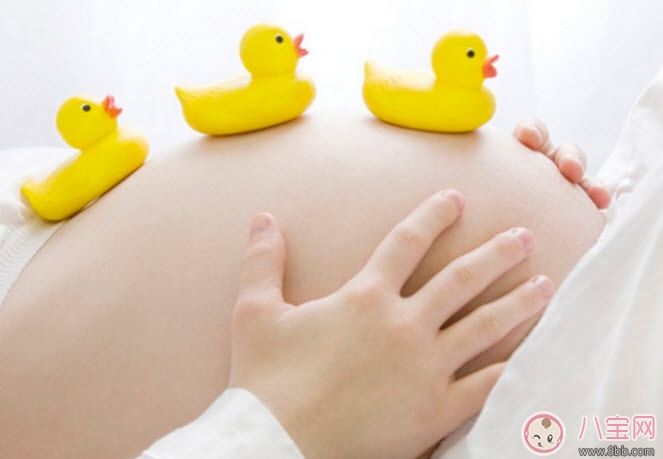 飯點(diǎn)吃飯的時(shí)候?qū)殞毺?dòng)的厲害 寶寶胎動(dòng)的意思還有哪些