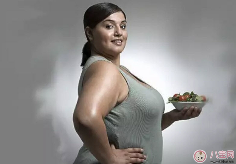 孕婦孕晚期嘔吐正常嗎 孕晚期得了脂肪肝怎么辦(孕期脂肪肝日常飲食)